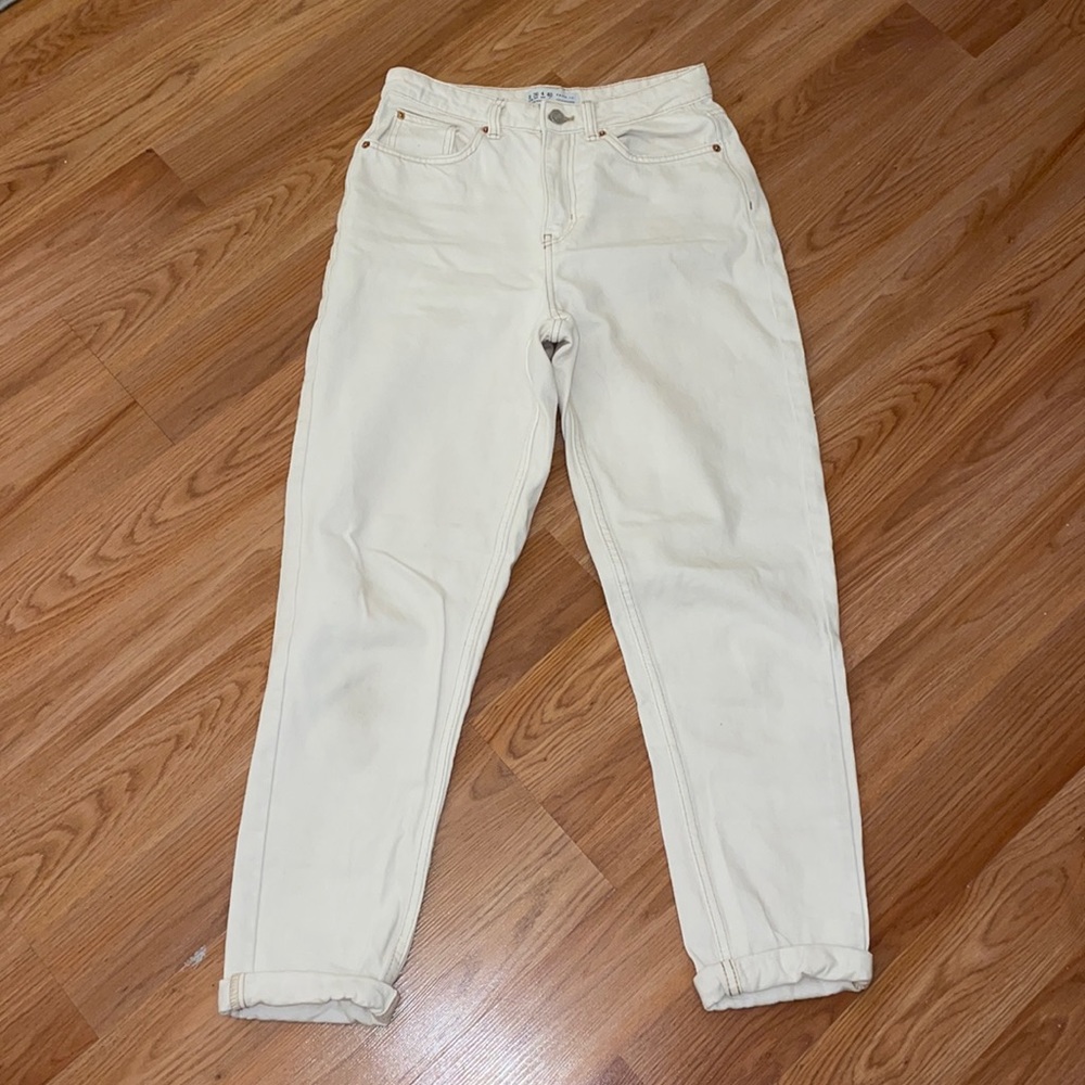 Primark Cares Mom Jeans off white with brown stitching